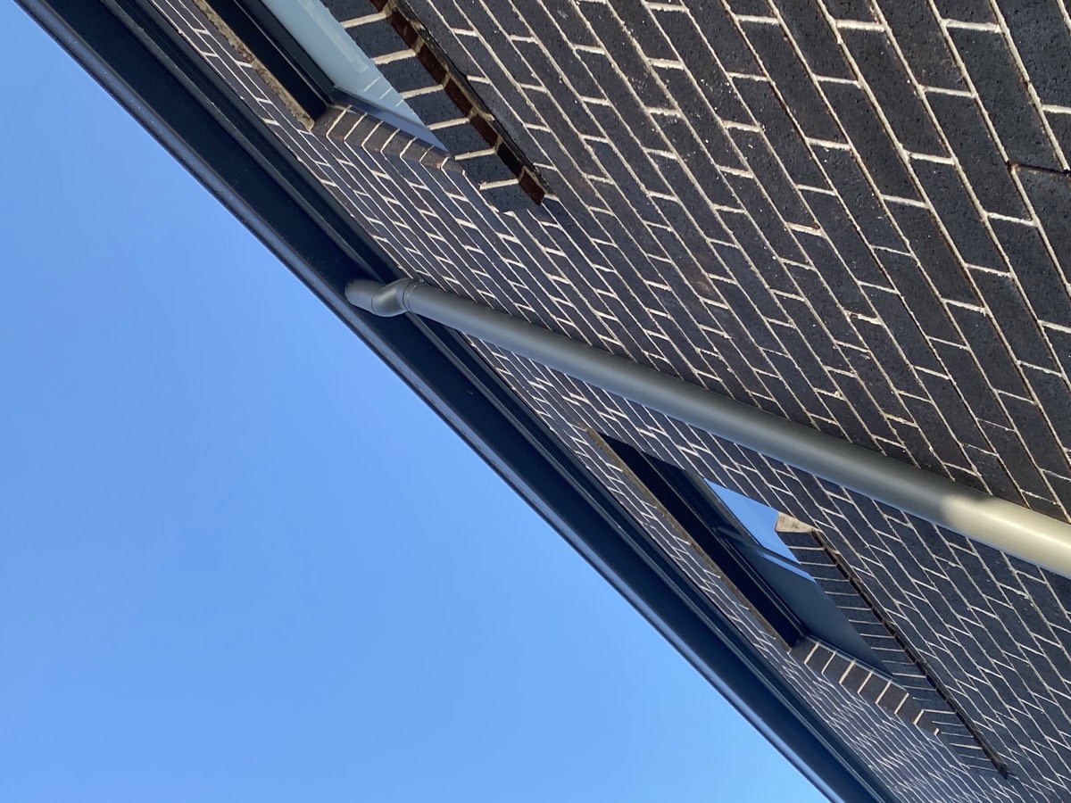 Weep hole required, recorded at a handover inspection in Austral